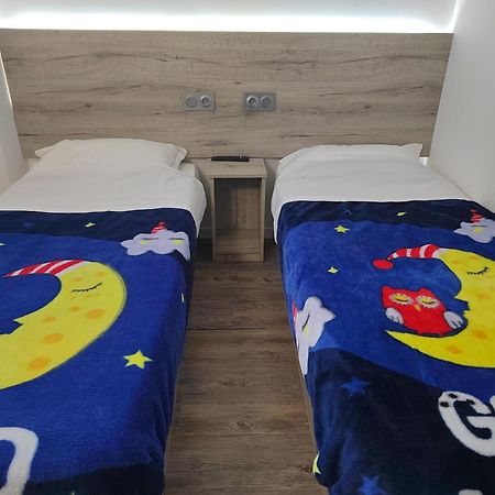 Bouafle Alpha Hotel מראה חיצוני תמונה